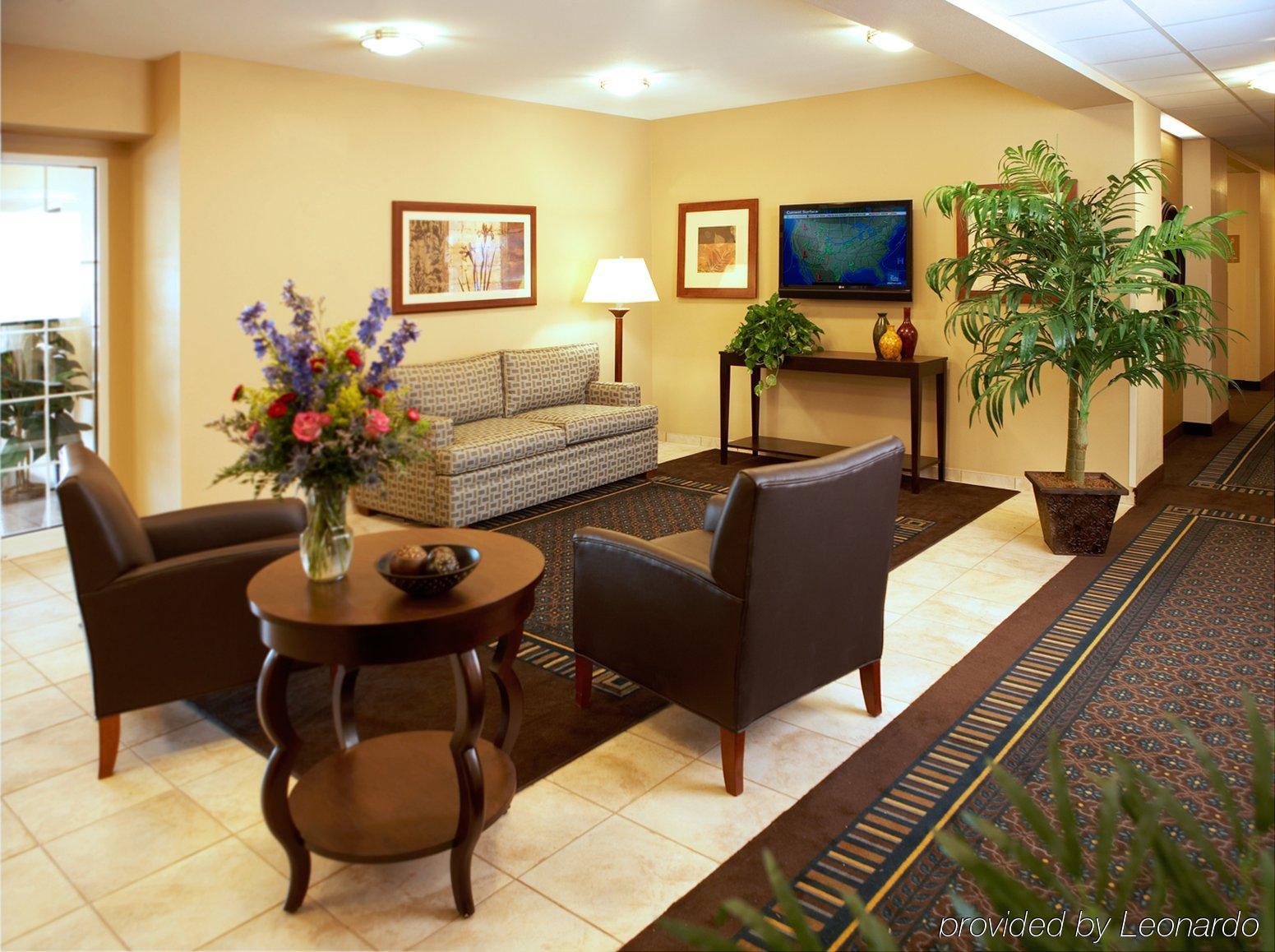 Candlewood Suites Macon, An Ihg Hotel Interior photo